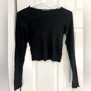 Brandy Melville Black Long Sleeve Cropped Shirt One Size